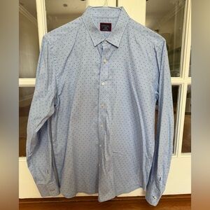 UNTUCKit Blue Dress Shirt with Geometric Pattern